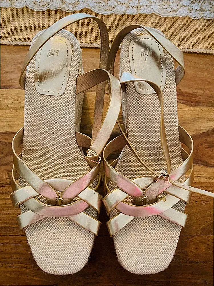 42 gold Wedges Espandrilles Keilsandalette Keilsandale Keilabsatz Retro Sandalen