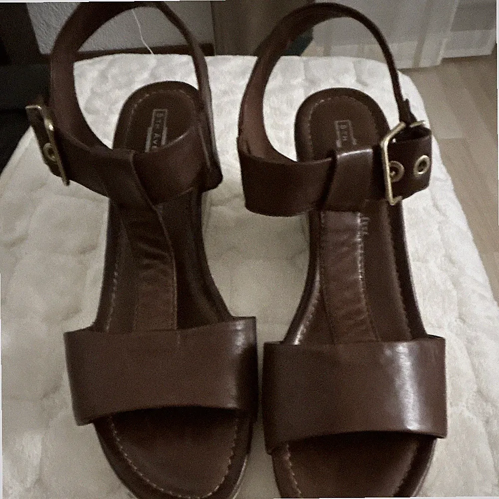 5th Avenue Damen Leder Keilabsatz-Sandalen braun/weiß Schnalle EU 41