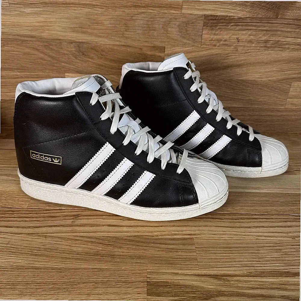 Adidas Superstar UP High Top Schuhe versteckter Keilabsatz Damen schwarz weiß UK 5 US 6,5