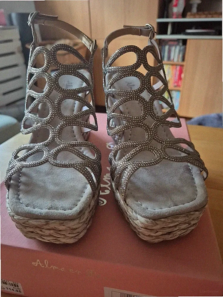 ALMA EN PENA Sandalen 39 neuwertig Keilabsatz Plateausandalette Glitzer NP114,9
