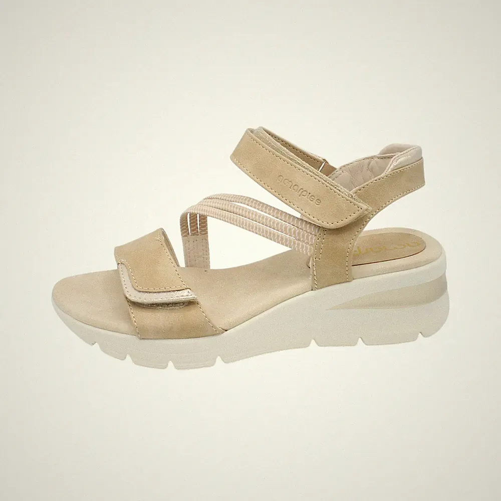Amarpies Damen Sandalen bequeme Linie mit Keilabsatz Risse Stretchbänder beige