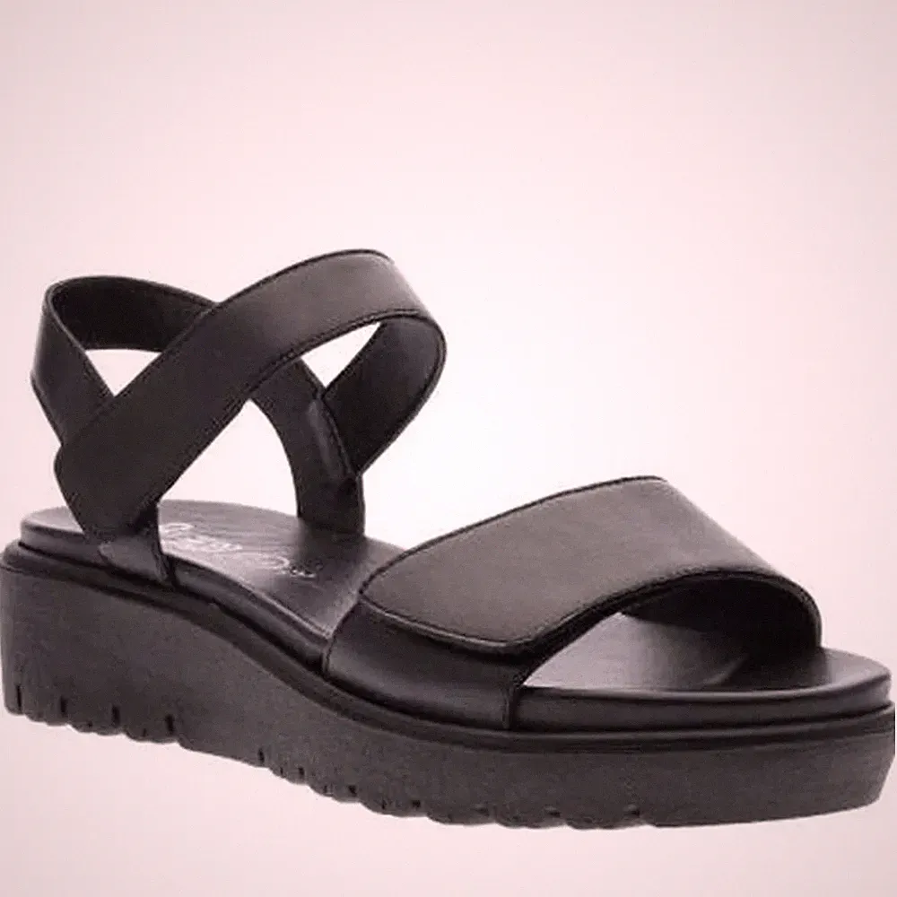 Ara Bilbao Damen Schwarze Keilabsatz Ledersandalen Peeptoe Freizeit 1233518-01