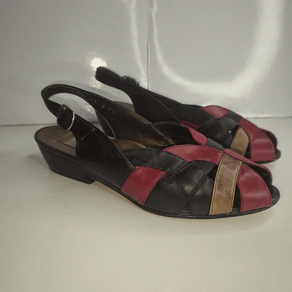 Ara Damen Elegant Keilabsatz Sandalen