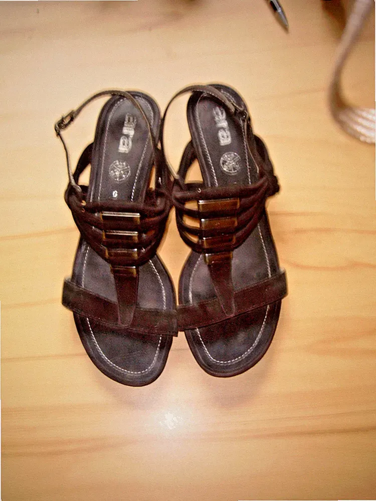 ARA Sandalen 40 schwarz weiches Velourleder