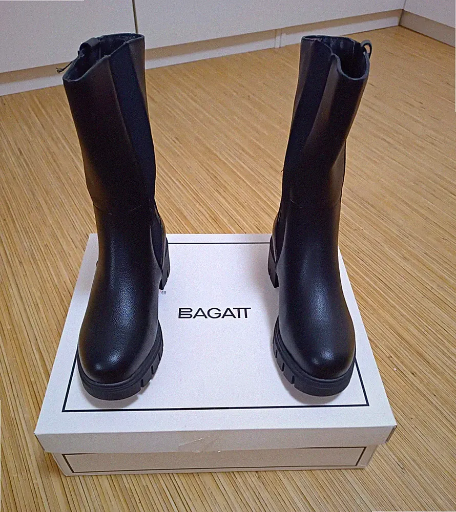 Bagatt Damen Chelsea Stiefel Synthetik schwarz Profilsohle Keilabsatz EU36