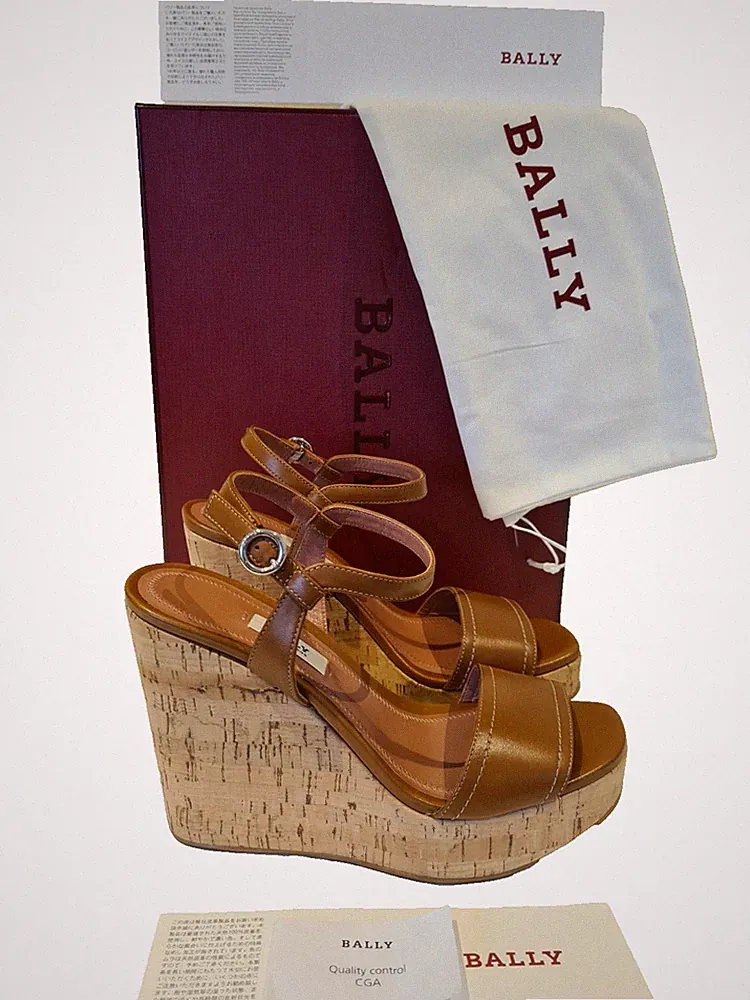 Bally Keilsandaletten EU 36,5 UK 3,5 Clivya Leder Plateau Knöchelriemen Schnalle