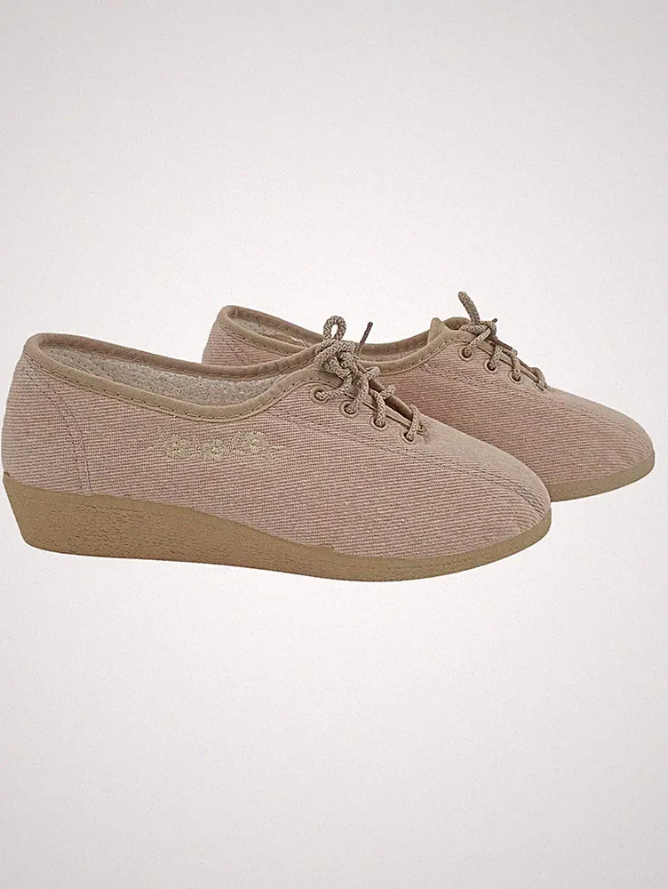 Beryl Chausseur Damen Schnürschuhe Beige Gr. 39 Canvas Keilabsatz Stickerei