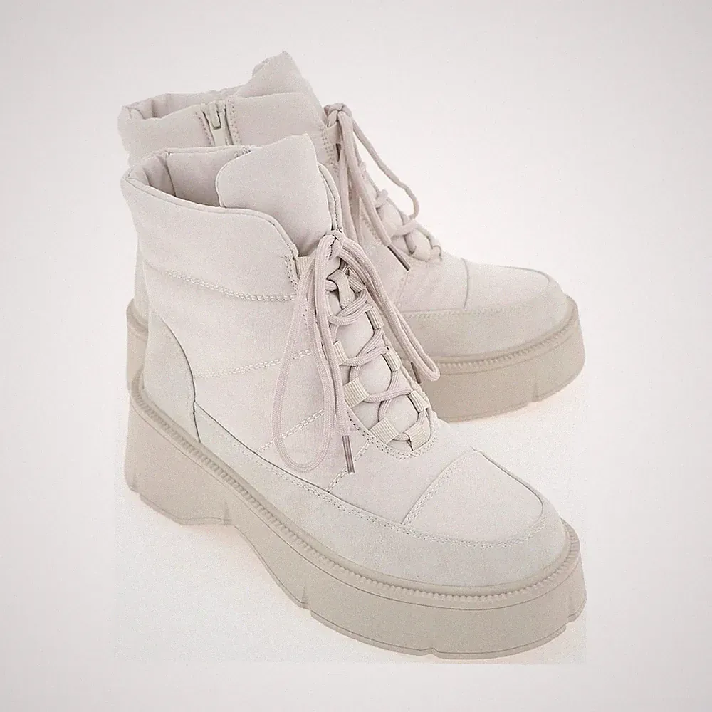 Betsy Damen Beige Keilabsatz Stiefeletten Freizeit 948021-06-03