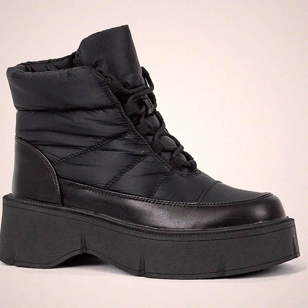 Betsy Damen Schwarze Keilabsatz Stiefeletten Freizeit 948021-06-01