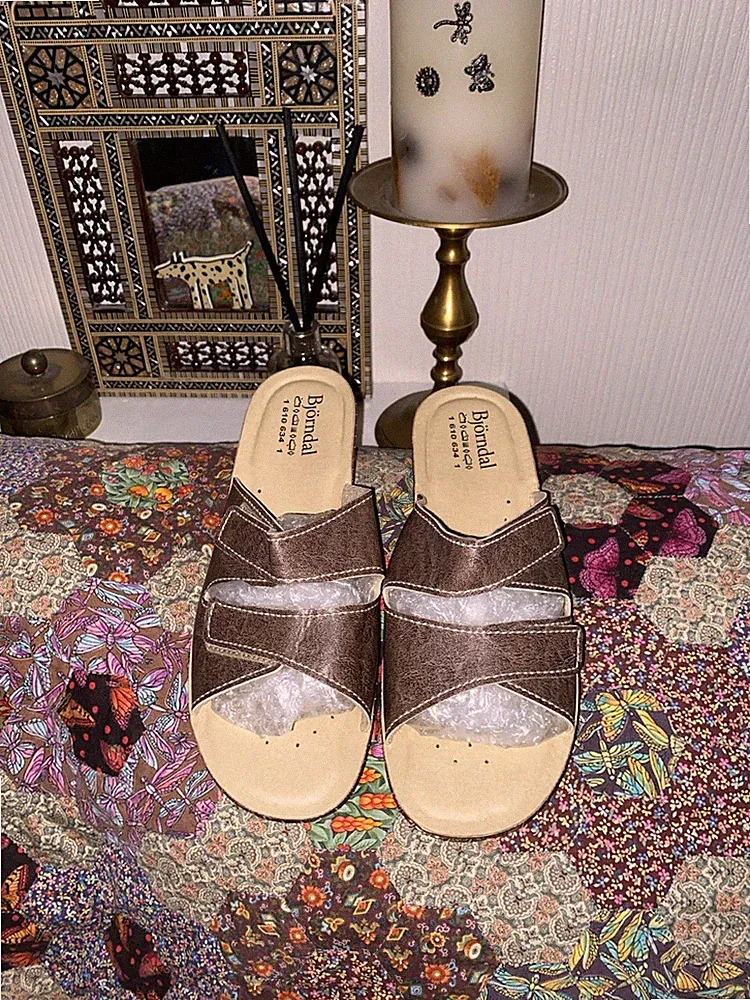 Bjorndal Damen Sandalen UK 8 - EUR 41 - US 10