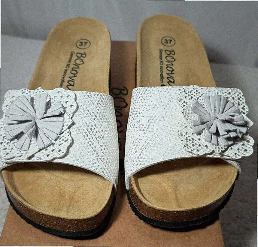 Bonova Damen Sandalen Größe UK 4 / EU 37 Silber Fußbett Slider Pantolette Blumen