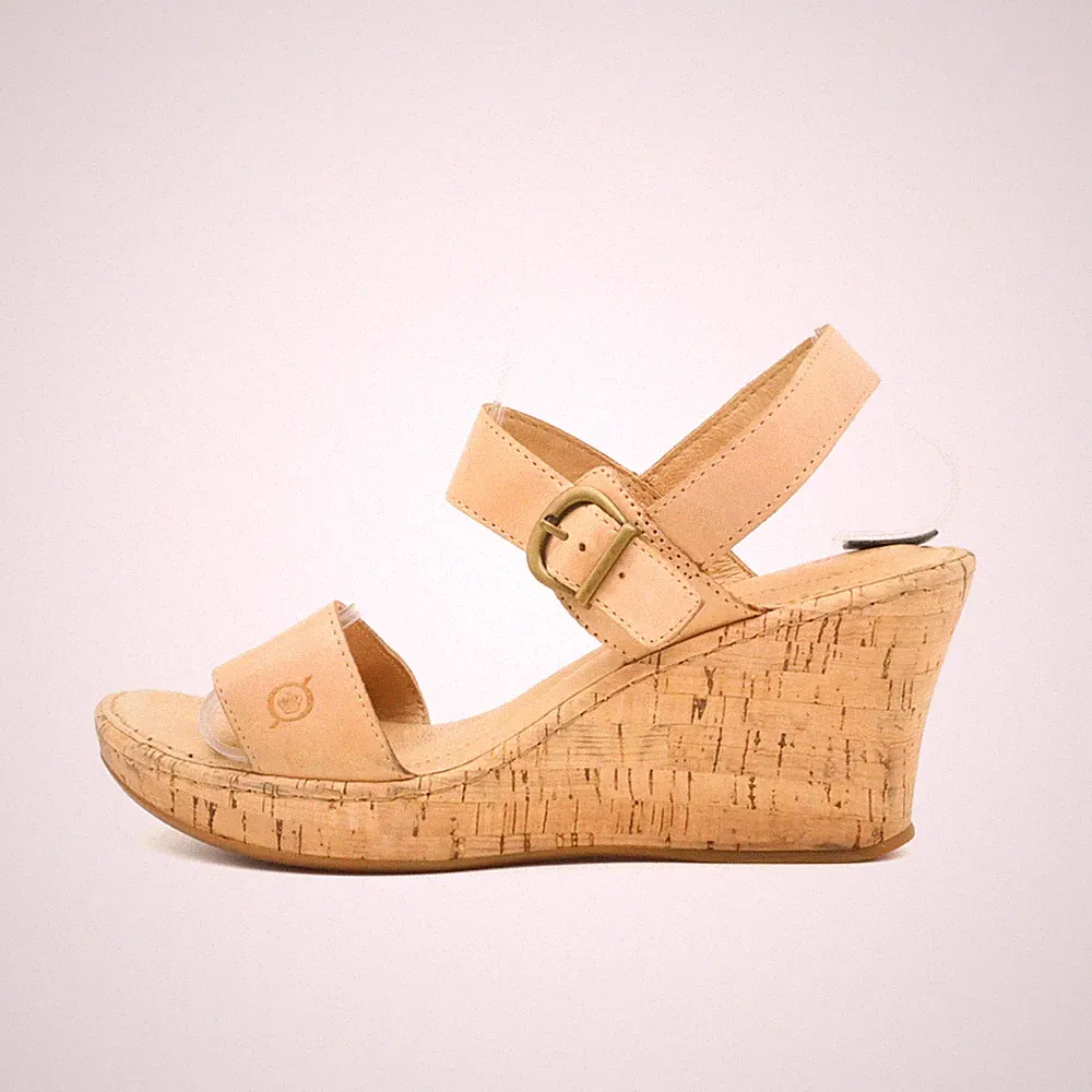 Born Damen Sandalen EU 39,5 F46316 Beige Leder Wedges Keilabsatzsandalen