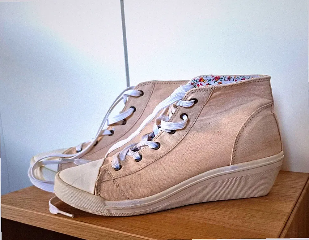 bpc Top Sneaker mit Keilabsatz Beige/Weiß Blumenfutter gepolstert Textil EU39