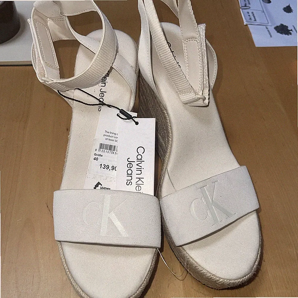 Calvin Klein Sandale Sandalette Pantolette Wedge Damen Beige EU 40 US 9