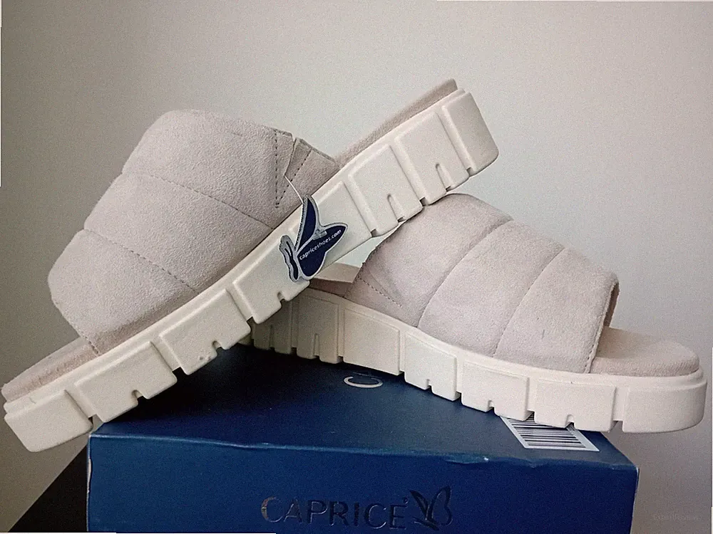 Caprice hellbeige Wildleder klobige Sohle Sommer Pantoletten Sandalen £65 UK 6 1/2 (G Weite)