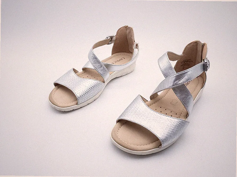 CARPRICE Damen Sandale Sandalette Sommerschuh Leder Silber Gr.38 EU Art.41120-95