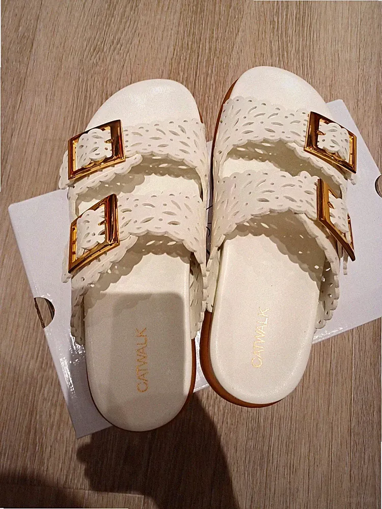 CATWALK Damen Sandalen Badelatschen 2 Riemen Schnalle Kunstleder Weiß EU 40