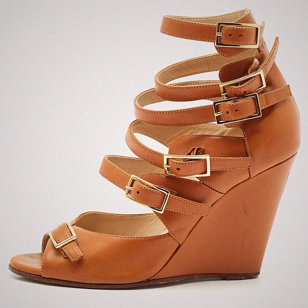 Chloe braune Leder Riemchen Schnalle Keilabsatz Sandalen Größe 36,5
