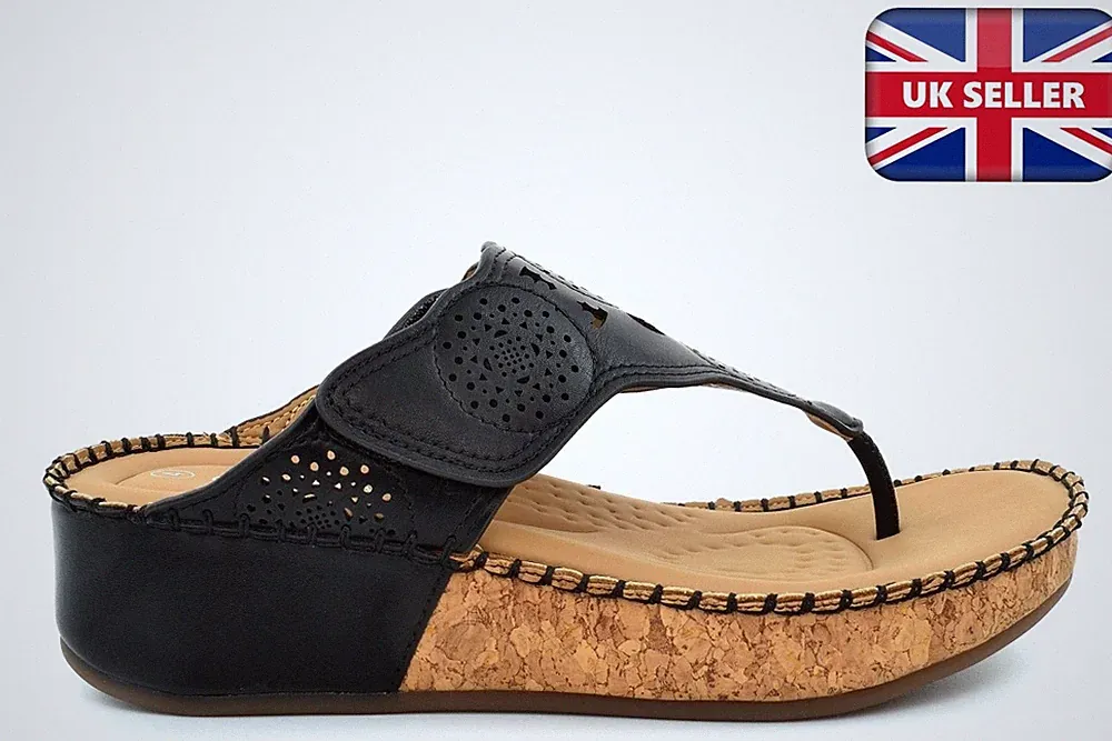Cipriata Damen Zehenstegsandalen Keilabsatz Klettverschluss Keilabsatz schwarz