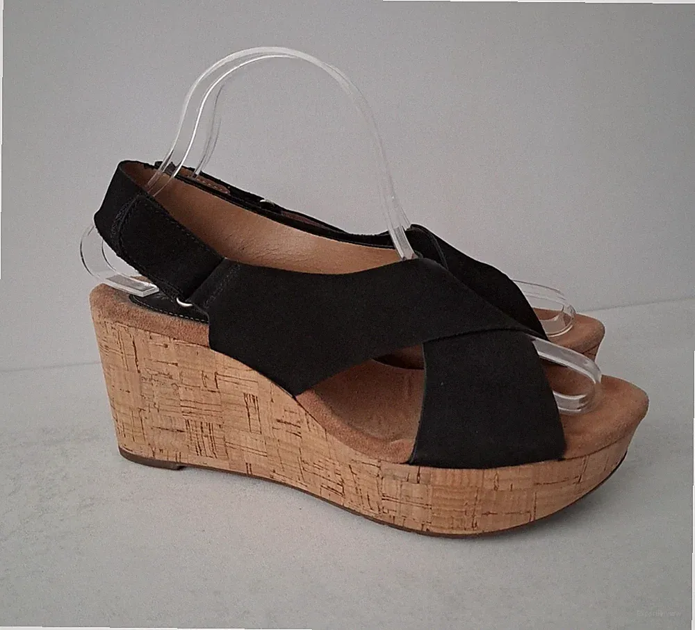 Clarks Annadel Eirwyn Keilsandalen Größe 5,5 D schwarz Korkabsatz Fersenriemen Schuhe