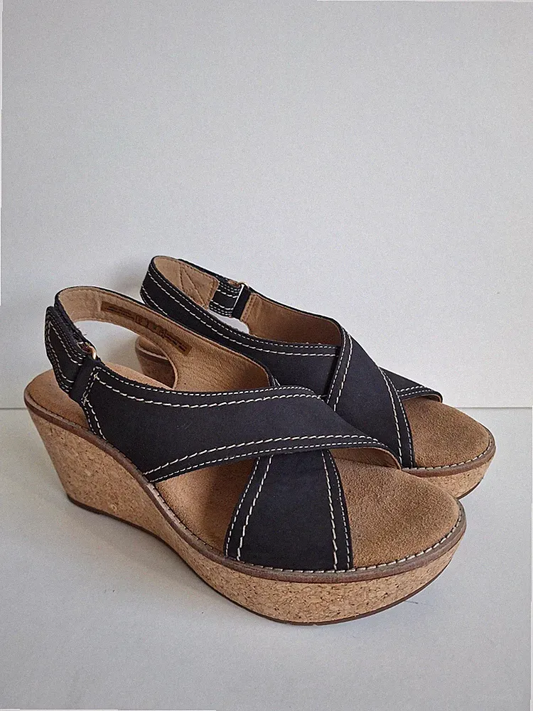 Clarks Artisan Damen-Sandalen schwarz Leder Kork Plateau Keilabsatz Größe UK5,5D