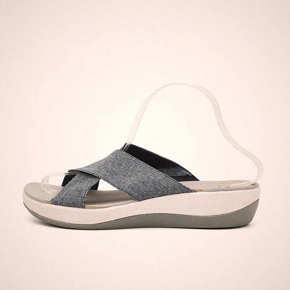 Clarks Damen Sandale EU 40 Cloudsteppers Blau Textil Bequemes Fußbett Sandalen