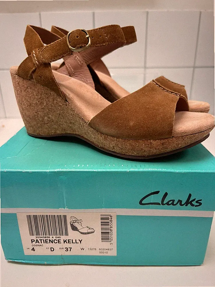 CLARKS KEILSANDALETTEN 4 37 braun Wildleder Leder PATIENCE KELLY Pantoletten Plateau