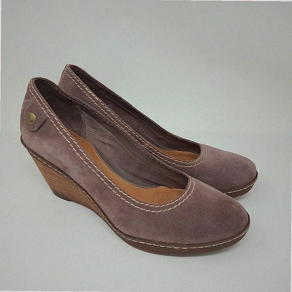 Clarks Softwear Damenschuh Keilabsatz UK 7 braun Wildleder