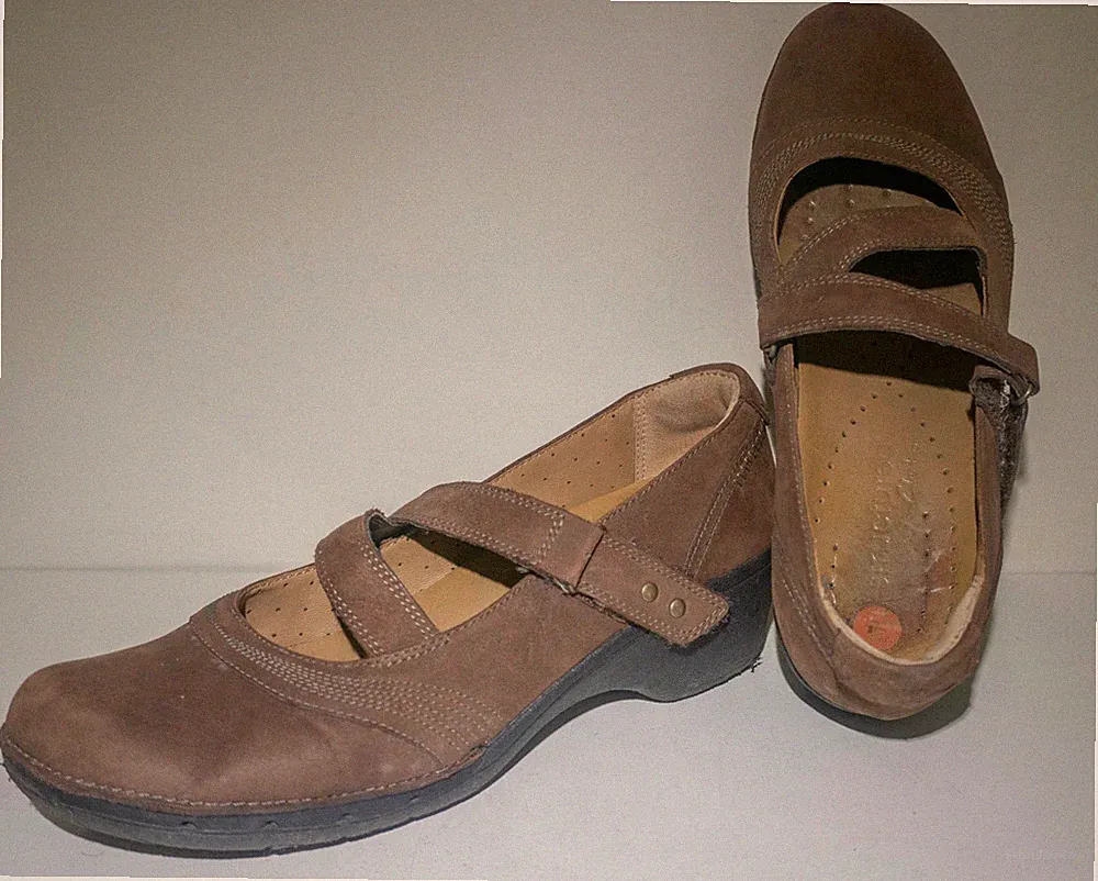 Clarks Unstructured Mary Jane Spangenschuhe Keilabsatz Nubukleder Braun Gr 39