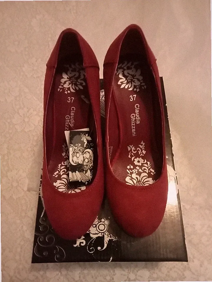 Claudia Ghizzani Keilpumps, hoher Absatz, EU 37 original Karton mit Etikett