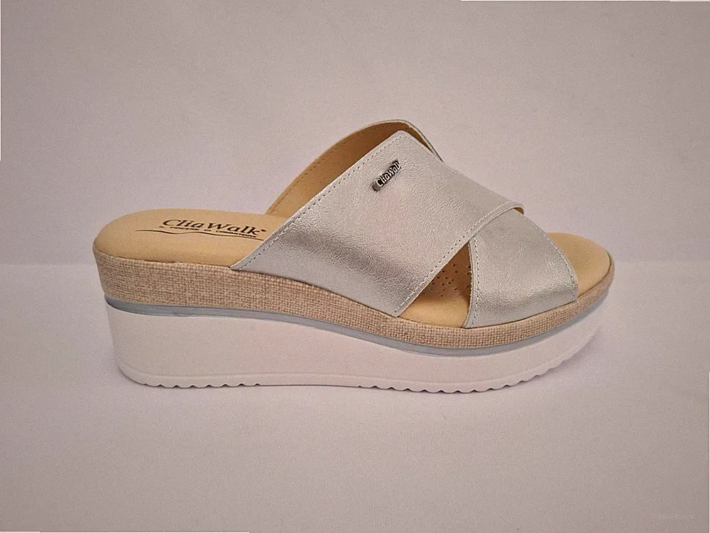 Cliawalk Damen Clogs Mit Keilabsatz Aus Ecopelle Mit Kreuzriemen - ARG (Silber)