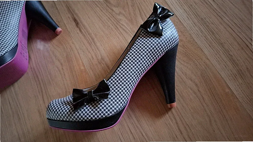 Cristofoli Pumps Neu Gr. 38 Traumschuhe Hahnentritt Schleife
