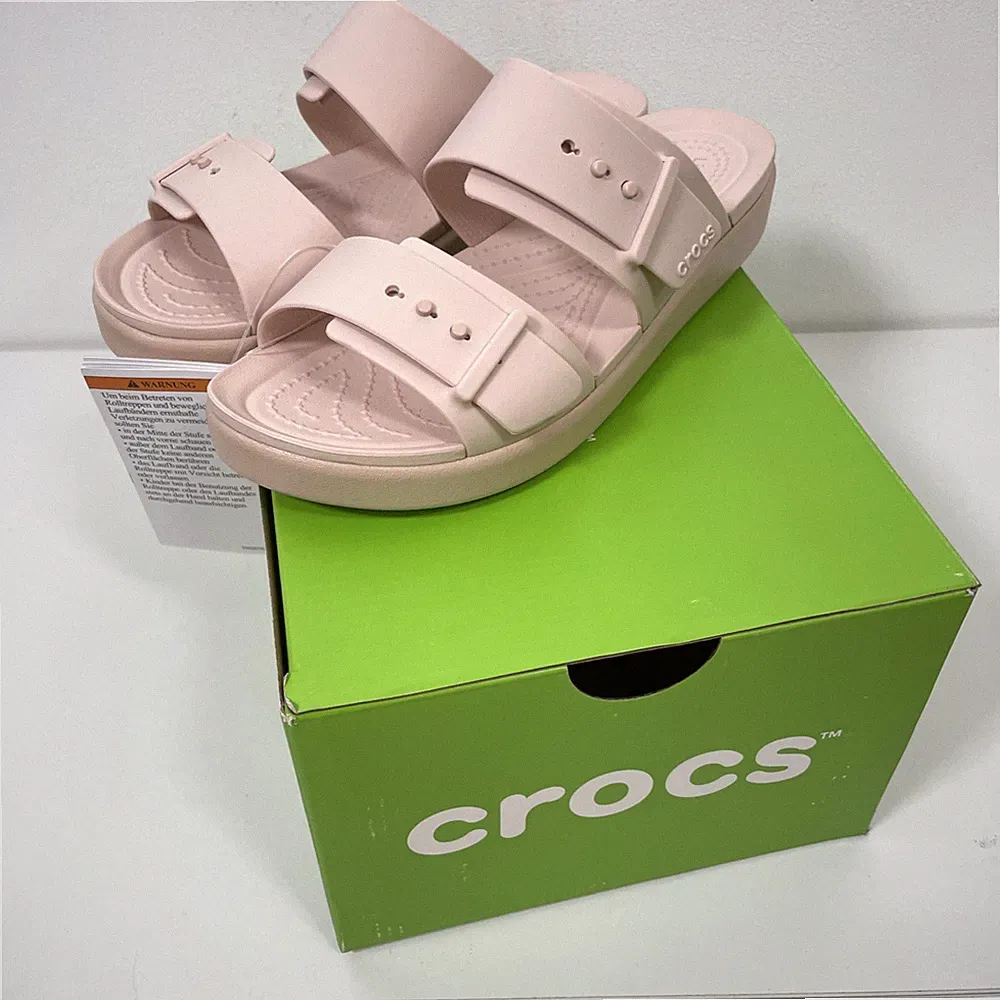 Crocs Brooklyn Damen-Sandalen Schnalle niedriger Keilabsatz Slider UK 4 Quarz rosa EU 36-37