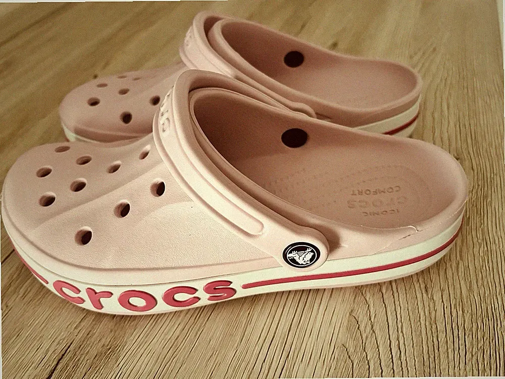 Crocs Damen Clogs Badelatschen Rosa mit Fersenriemen Slip-On atmungsaktiv