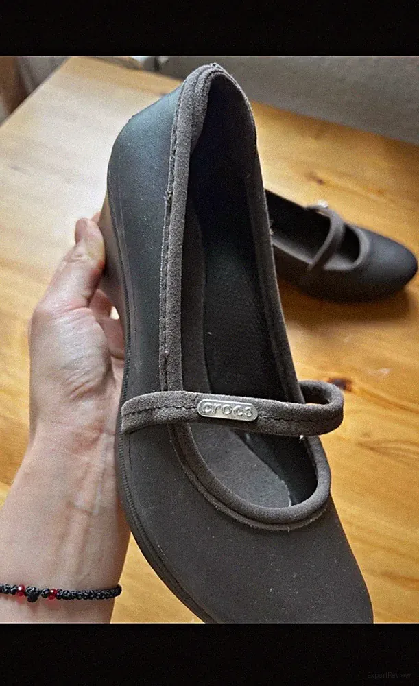 Crocs Damen Pumps Mary Jane braun Keilabsatz mittel Plastik EU 39
