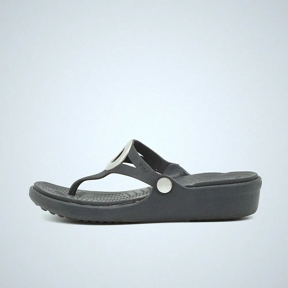 Crocs Damen Sandalen EU 38-39 Capri V Schwarz Gummi Leicht Flip-Flops