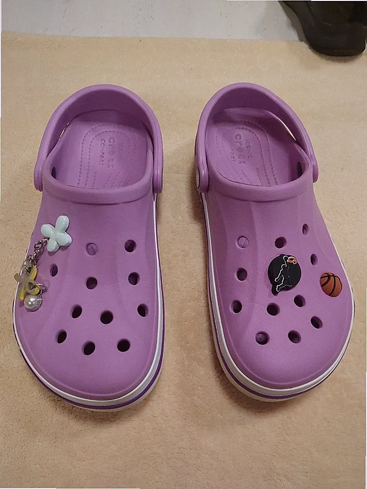 Crocs für Mädchen, lila, Gr. W9, EU Gr. 39-40, ICONIC Comfort, m. 4 Sticker