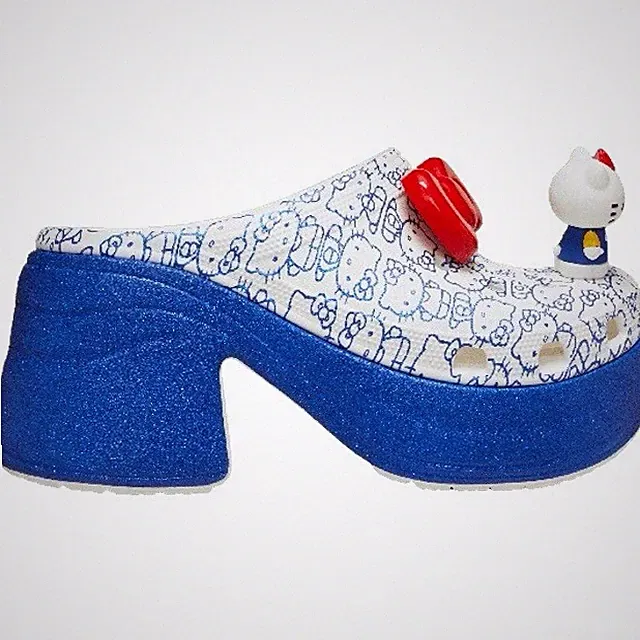 Crocs Hello Kitty Siren Plateau Clogs - Größe 4UK EU36 - A3