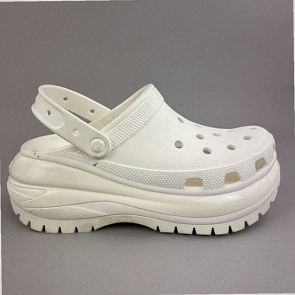 Crocs Mega Crush White Clogs Classic Plateau Chunky Pantoletten Sandalen Schuhe W11 UK9