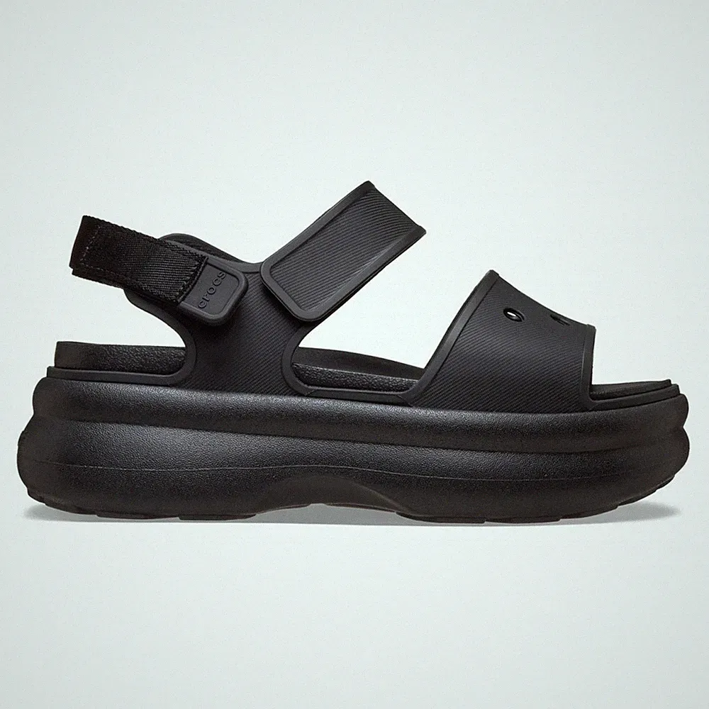 Crocs Soho Y Strap Sandal W Damen Sandale Schwarz Zehpen Plattform 6 cm Neu