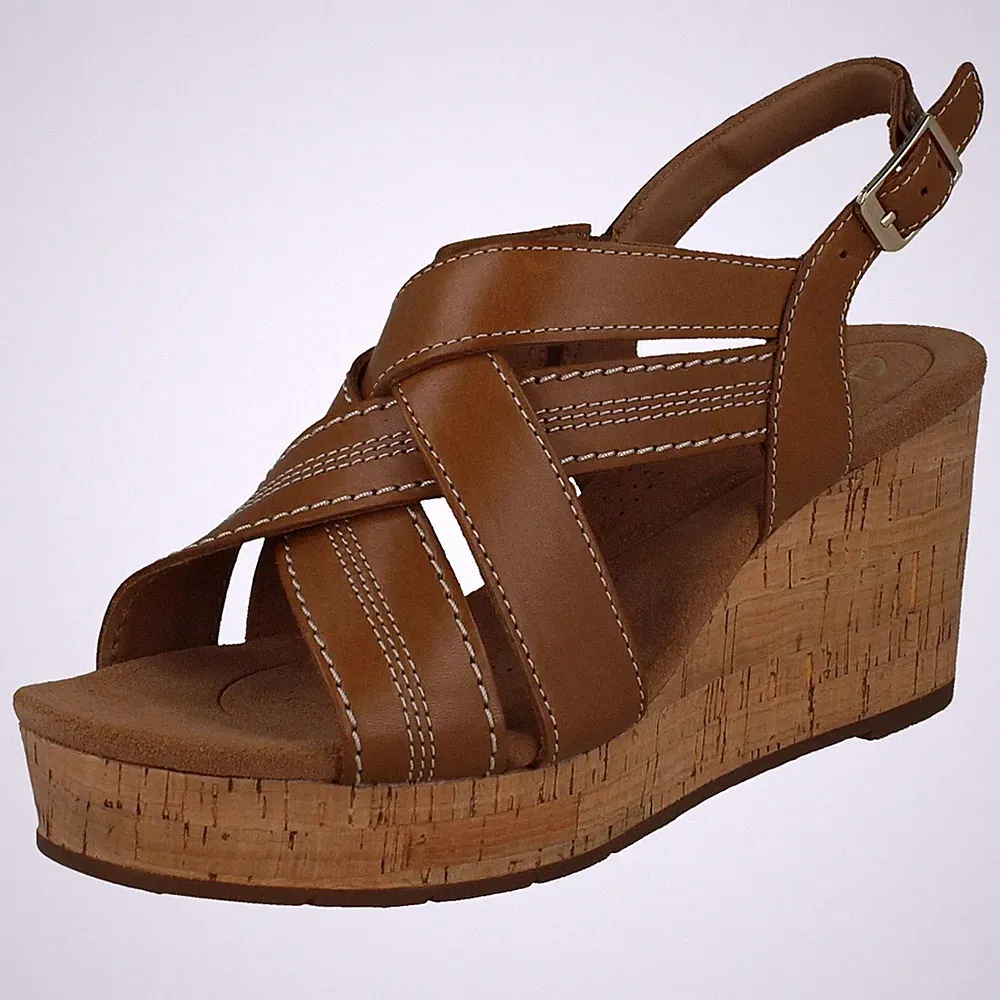 Damen Clarks Riemchen Leder Überkreuz Keil Schnalle Sandalen: 'Sabina Sling '
