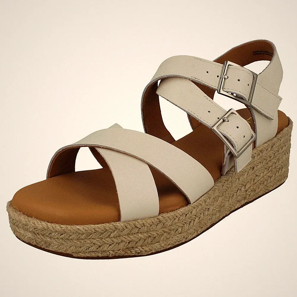 Damen Clarks verstellbare Riemchen Plateau Absatz Sandalen-Kimmei Schnalle