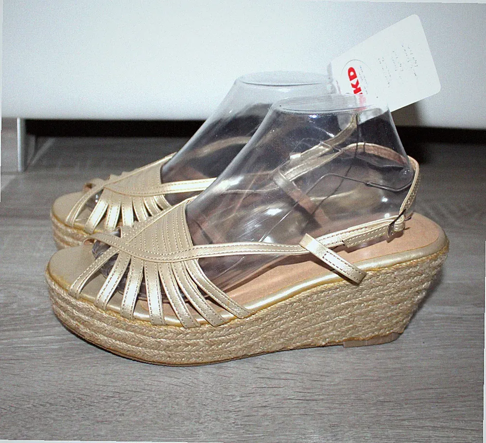 Damen Espadrille Wedges Sandalen Keilabsatz Sandalette ungetragen Gr. 41