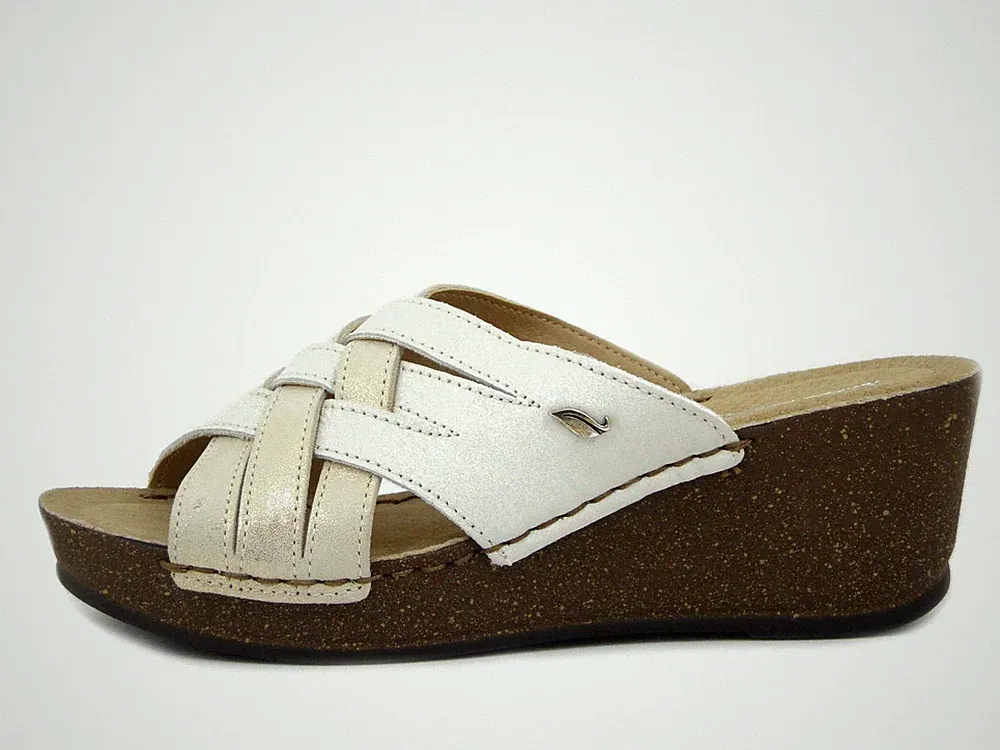 Damen Hausschuhe aus weißem und platinfarbenem Leder mittlerer Keilabsatz 6 cm bequeme Pflanze ATEMA
