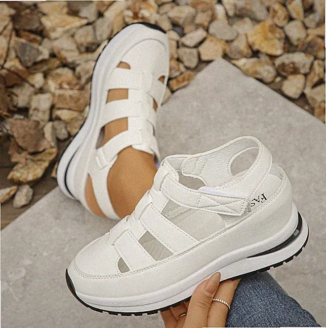 Damen Keilabsatz Sandalen mit Cut-Outs Innenhöherlegung Sommer Freizeitschuhe