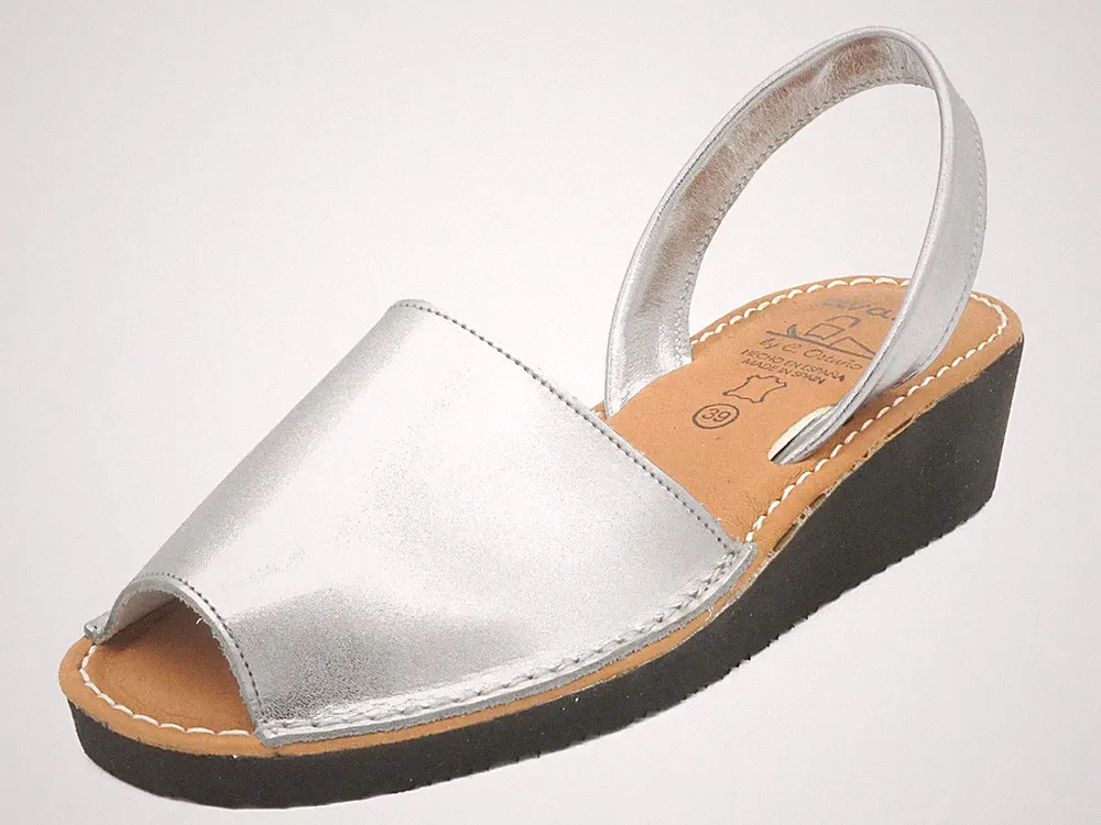Damen Keilsandaletten schwarz Leder Avarca Sandalen mit Keilabsatz gepolstert