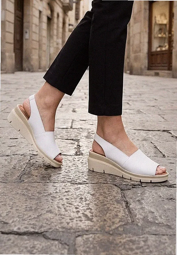 DAMEN KOMFORTSANDALEN AUS LEDER WEISS SOFTES FUSSBETT NP20957 MADE IN ITALY