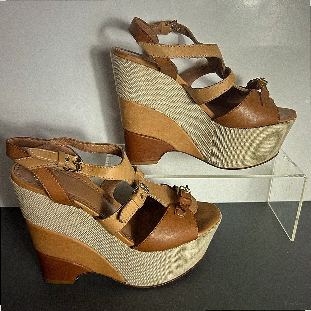 Damen - Moschino - Keilabsatz Plateau Sandale - hellbraunes Leder - Größe 4 / 37