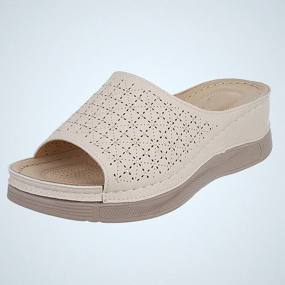 Damen Mules mit Strass und Offener Ferse Ital-Design 5030 in Beige