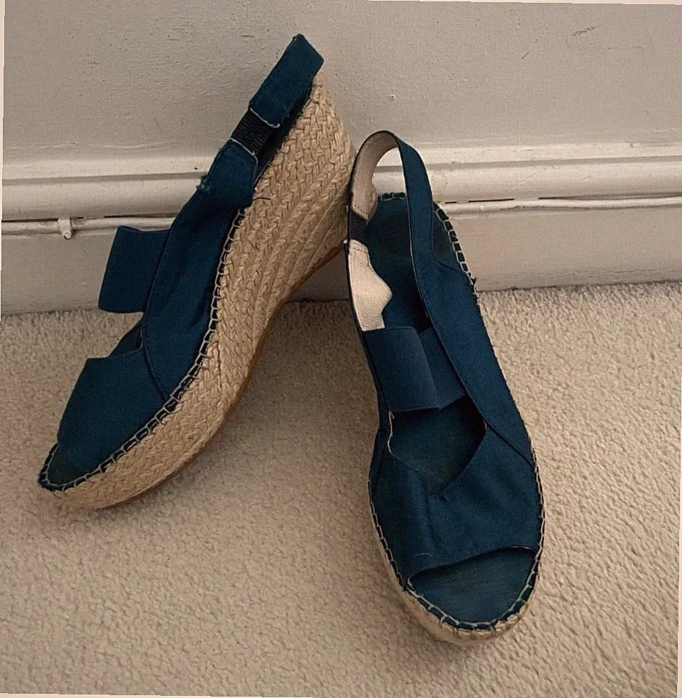 Damen Plateau Keilabsatz Sandalen Fersenriemen leicht elastisch Knöchelriemen niedrig We
